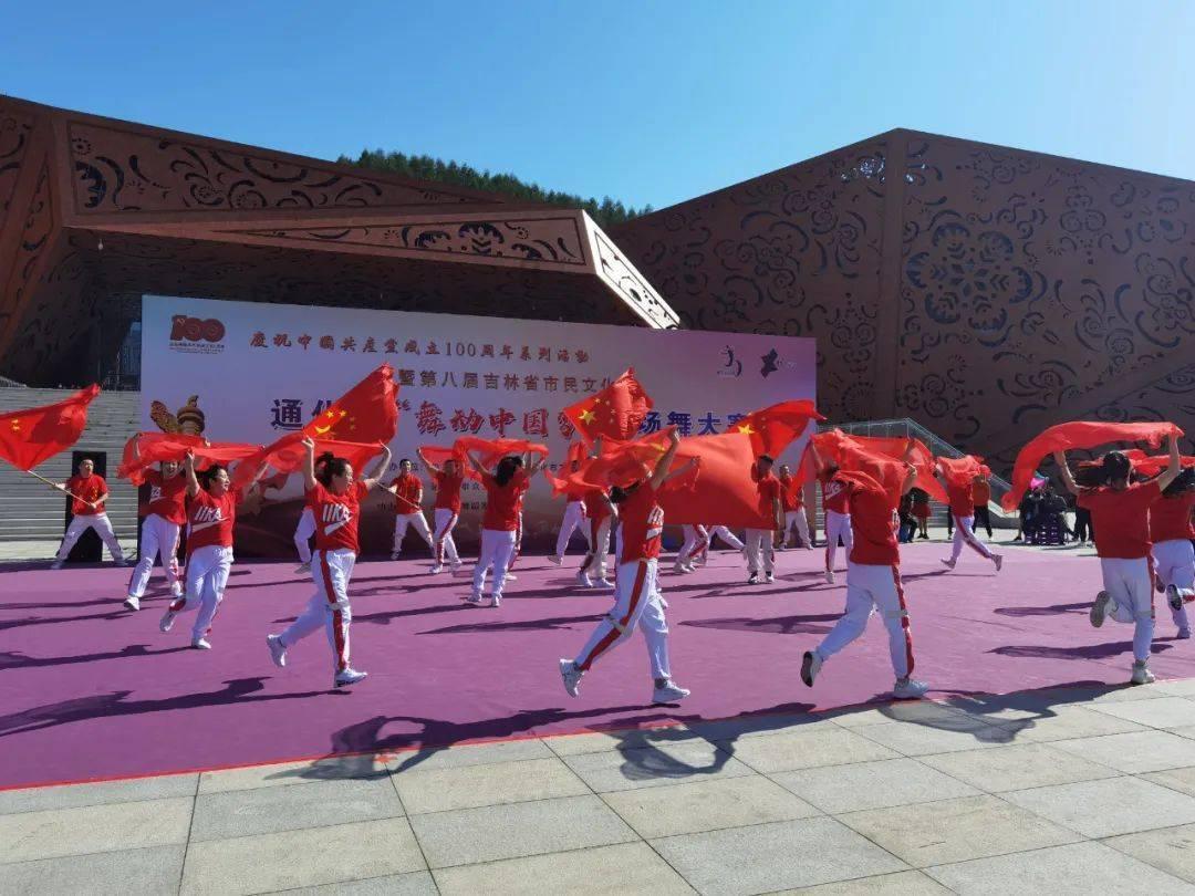 为什么家长会总是妈妈的身影?你学生时代都是谁给你开的家长会?-专业问答社区